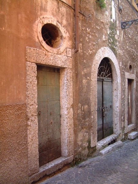 Portali e chiavi di volta